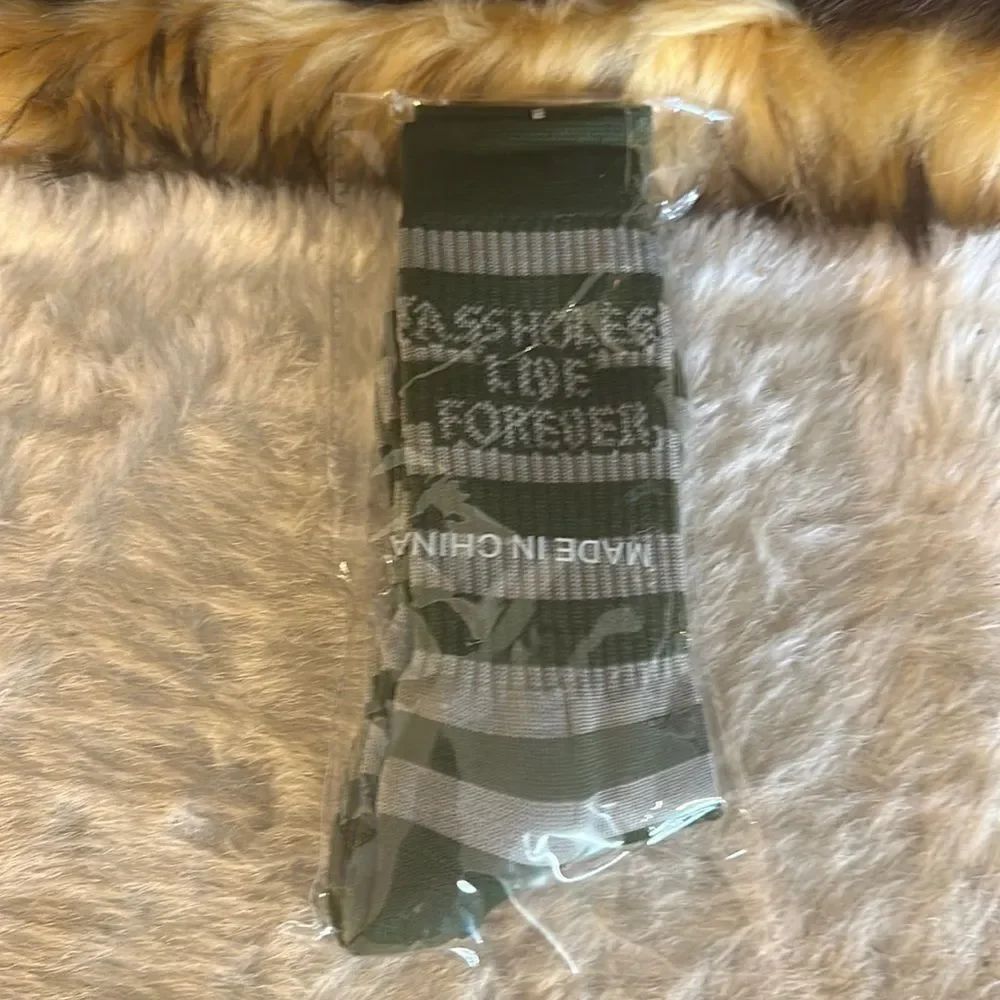 Assholes live forever socks OS (6035) NEW